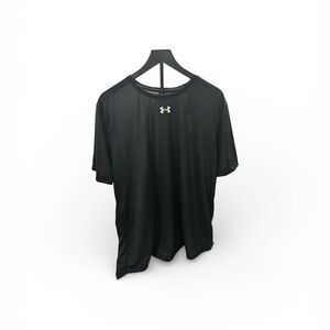 NWT Under Armour Dri Fit Men's Short Sleeve Black Tee